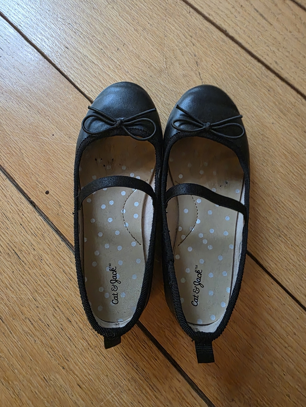 Cat & Jack Black Girls' Mary Jane Ballet Flats